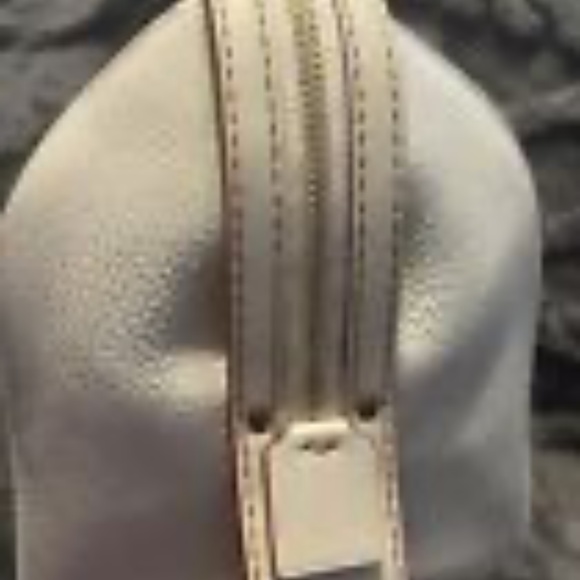 EUC Coach 1941 Rogue Satchel Pebble Leather Chalk/Brass - Picture 7 of 16